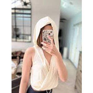 Zara Hooded Wrap NWT - Size LARGE